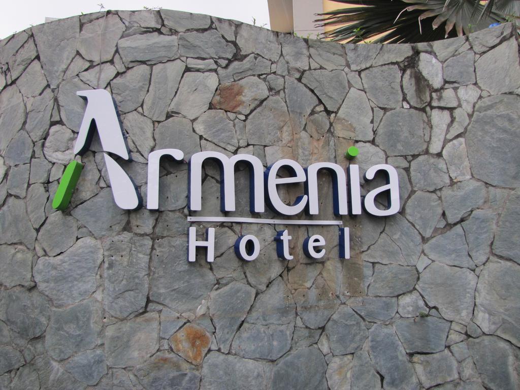 Armenia Hotel Exterior photo